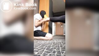 Turkish Mistress Tugce bends over and shits