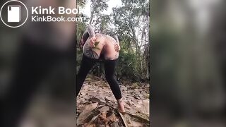 gir pooping and pissing outdoor