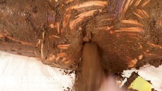 31SHITS-1.6 KG OF SHITS - filled pussy, fucked dildo
