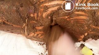 31SHITS-1.6 KG OF SHITS - filled pussy, fucked dildo