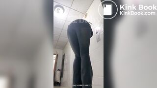 Jeans beauty with diarrhea