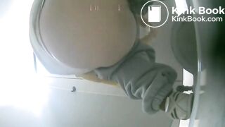 Spy pooping at a Chinese uni toilet 4
