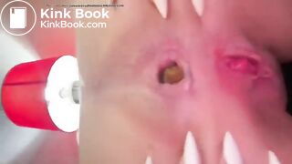 sucking a fresh turd from her ass