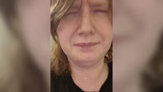 Girl Toilet Fart & Poop
