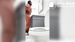 Girl pooping on toilet - video 303