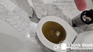 Western Girl Pooping