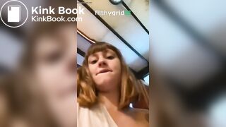 Girl pooping - video 839