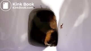 Girl pooping - video 844