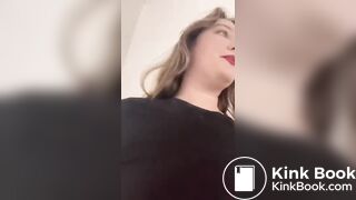 bbw soiling her pants