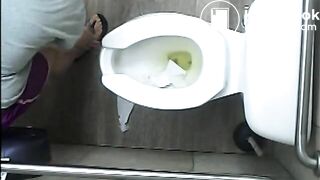 Ceiling camera Toilet poop