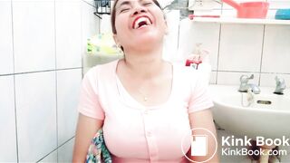 Asian Milf Blowing it up