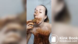 girl shitting and smearing
