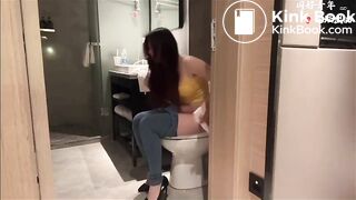 Chinese girl diarrhea on toilet - video 2