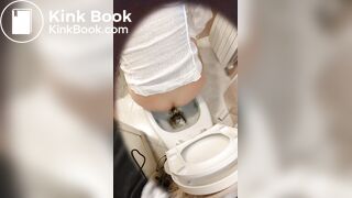 Wife Shits and Farts in Spy Camera