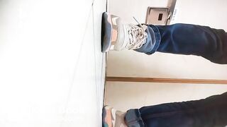 spy camera asian girl pee and shit.video_1283