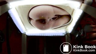 The female defecation is so beautiful