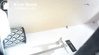 spy camera asian girl pee and shit.video_1242