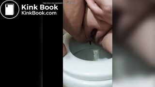 BBW Wife shits on the toilet