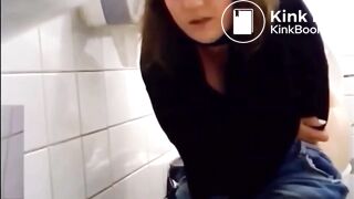 GIRL STRUGGLES TO PUSH HUGE POOP IN PUBLIC