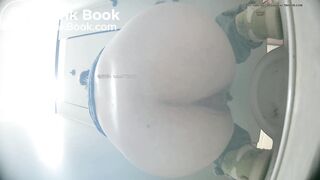 girl diahrrea video3