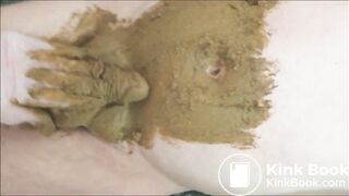Perfect poop smearing