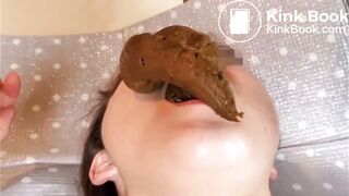 Shit eating girl - video 3