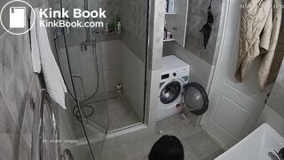 woman who poops