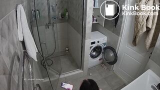 woman who poops