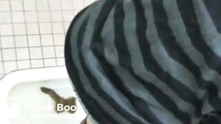 Japanese woman's toilet scene - video 41