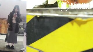 spy camera asian girl pee and shit.video_537