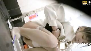 spy camera asian girl pee and shit.video_775