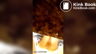 spy camera asian girl pee and shit.video_505