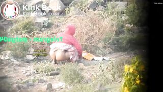 Aunty bare ass shitting