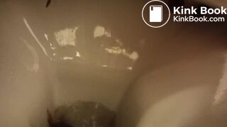 A sad surprise for the toilet