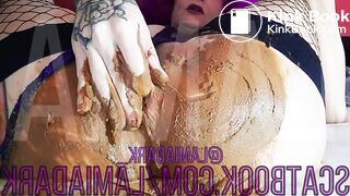 Delicious creamy poop @lamiadark_