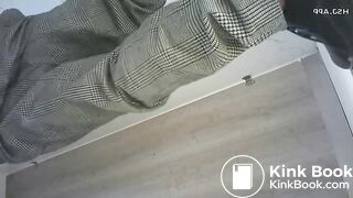 spy camera asian girl pee and shit.video_501
