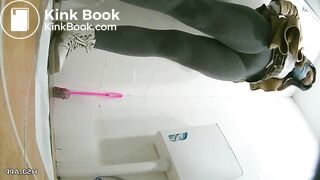spy camera asian girl pee and shit.video_503