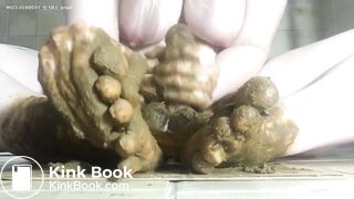 One of my favorite scat girl shitting and smearing - video 2