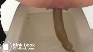 Japanese woman's toilet scene - video 25