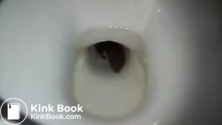 Girl pooping on toilet - video 76