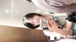 spy camera asian girl pee and shit.video_544