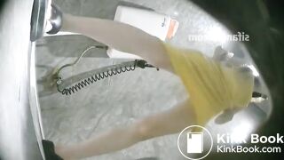 spy camera asian girl pee and shit.video_525