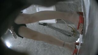 spy camera asian girl pee and shit.video_496
