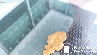 Shitting on the balcony - video 2