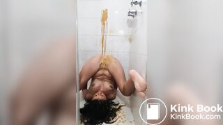 Shitting on herself - video 2