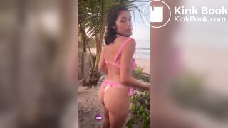 Hot girl shitting at the beach