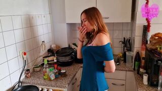 Hot girl shitting in pan - video 2