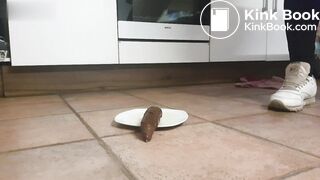MILF Poops On Plate