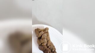 LB blond girl shitting on plate