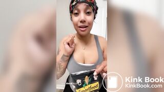 Hot girl shitting in chip bag
